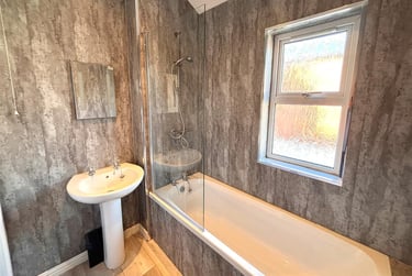 3 bed flat, Lavender Gardens, Jesmond, Newcastle, NE23DD - Image 5